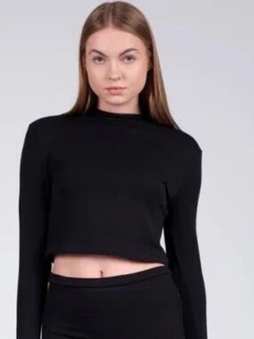 SEEK THE LABEL Black Ribbed Mock Neck Crop Top size Med